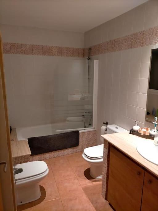 Preciosa Casa De 2 Pisos A 50 Metros De La Playa Villa Canet De Mar Kültér fotó