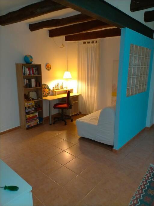 Preciosa Casa De 2 Pisos A 50 Metros De La Playa Villa Canet De Mar Kültér fotó
