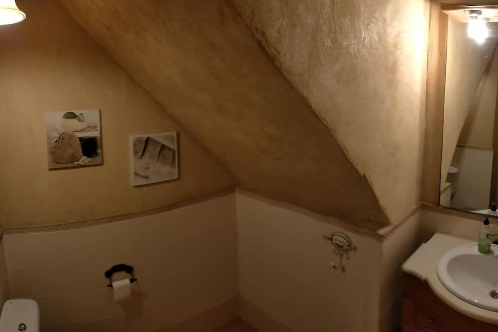 Preciosa Casa De 2 Pisos A 50 Metros De La Playa Villa Canet De Mar Kültér fotó